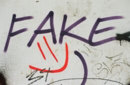 Fake